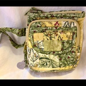 Donna Sharp Beas and Flowers Hipster Style Bag